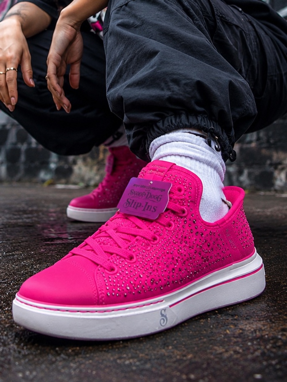 Skechers x Snoop Dogg Rhinestone Slip-Ins Pink Crystal Sneakers Sz 10 NWT